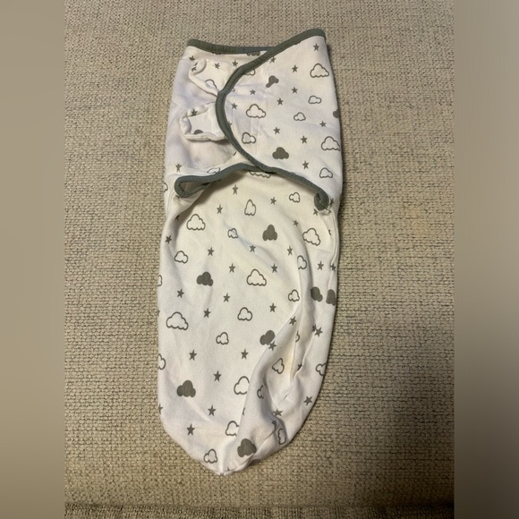 Mama cheetah baby swaddle - Picture 2 of 5